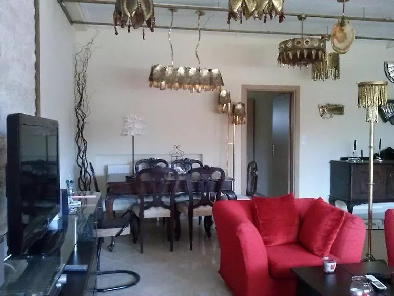 Artistic Comfy Apt +Exotic Garden Apartment Nea Michaniona Greece
